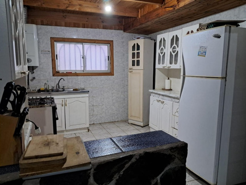 Cómoda Casa En Pichilemu, Sector Infiernillo