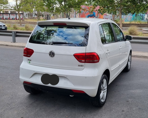 Imagen 6 de 9 de Volkswagen Fox 2016 1.6 Trendline