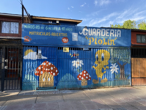 Casa O Jardín Infantil En Recoleta A Pasos De Metro