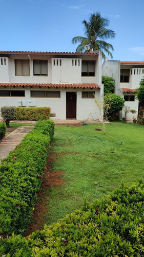Imagen 2 de 30 de Conjunto Residencial Las Terrazas Guacuco. Isla De Margarita.