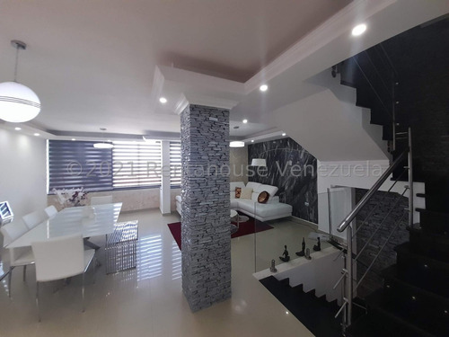 Townhouse En Venta Ubicado En Lomas Del Este Valencia Carabobo 23-30338, Eloisa Mejia