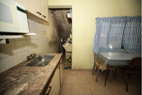 Imagen 5 de 30 de Venta Casa 5 Ambientes Patio Tablada Permuta