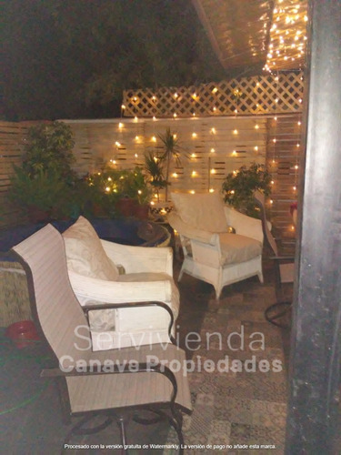 Casa Buena Conectividad, 140 Const 176 Terreno. R. De Araya.