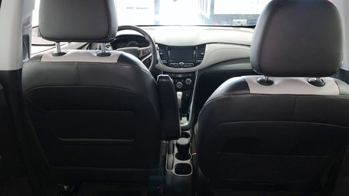 Imagen 11 de 13 de Chevrolet Traker