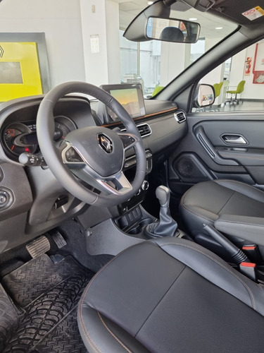 Imagen 16 de 19 de Nueva Renault Oroch Iconic 1.3 Tce 2wd Cvt 2022 Ms