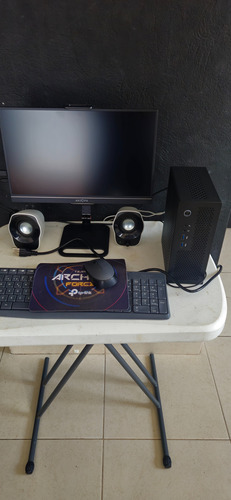 Mini Pc Intel I5, 16 Gb Ram, 128 Gb Ssd (Usado)