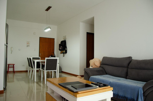 Venta De Departamento 2 Ambientes En Haras Maria Eugenia R