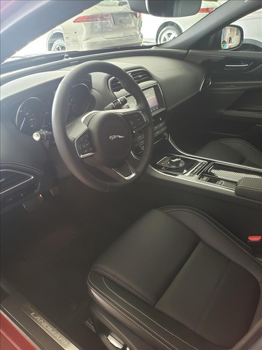 Jaguar Xe 2.0 16v Ingenium P250 Landmark
