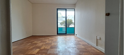 2 Dorm 2 Baños Amplio Balcon/ Monjitas/incluye Gasto Común