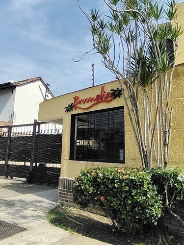 Elena Hidalgo Vende Hermoso Apartamento En Res. Bromelia. Tazajal. Municipio Naguanagua. Edo Carabobo. Cercano A Centros Comerciales Y Fácil Acceso A La Autopista (solo Clientes)