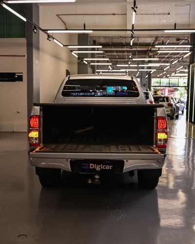 Toyota Hilux CD SRV 4x2 2.7 Flex 16V Aut.