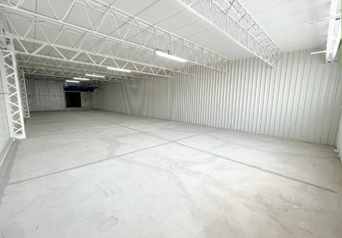 Bodega De 180m2 Con Entrada Para Tráiler En Azcapotzalco