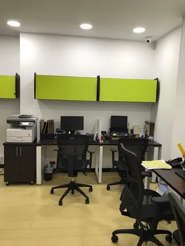 Oficina En Arriendo/venta En Chico Norte. Cod A1094025