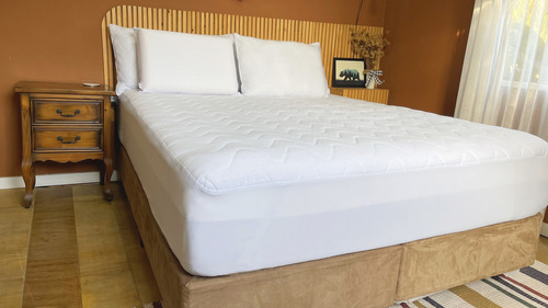 Protetor De Colchão Impermeável Silencioso King 1,93m x 2,03m Fibrasca Flor De Algodão Lavável Hipoalergênico Slip Ajustável Original