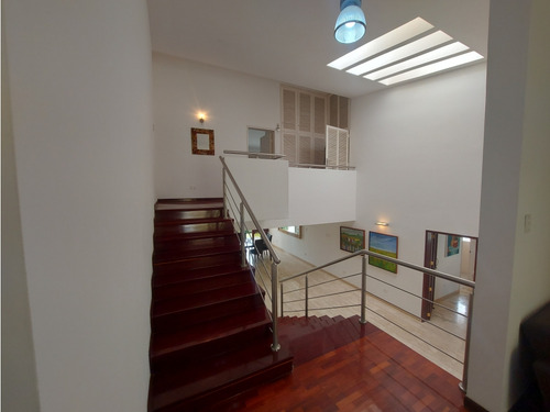 Se Vende Casa 550m2 La Lagunita Country Club 8699