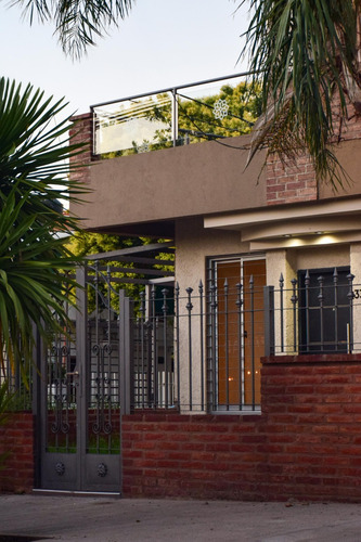 Venta Sol Y Lago - Carlos Paz : 2 Ph Independientes Impecables - Premium