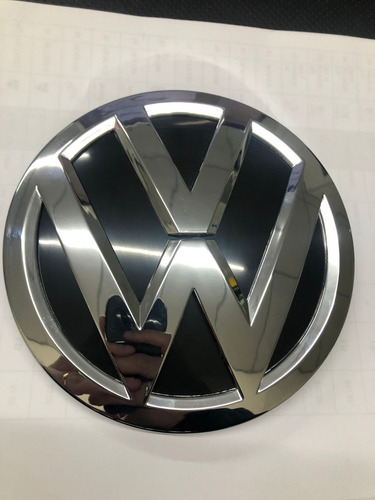 Grade Cromada Emblema Dianteira Jetta Tsi 19 2020 2021 2022