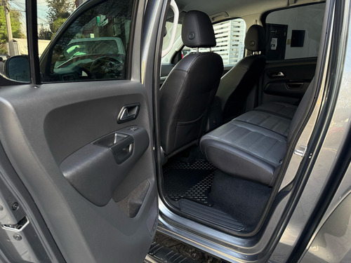 Volkswagen Amarok HIGHLINE TDI V6