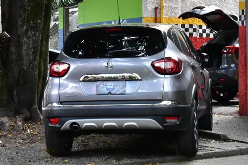 Renault Captur 2.0 Intens Automática