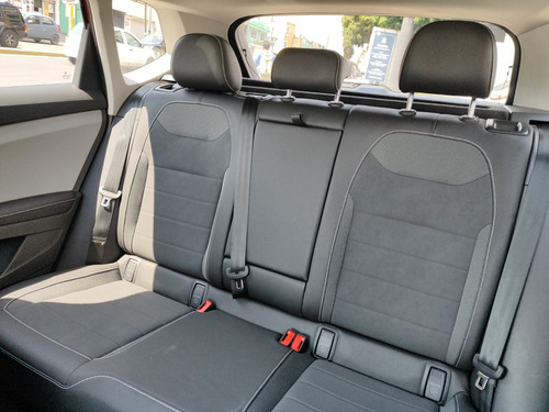 Volkswagen Taos 1.4 Tsi Comfortline At