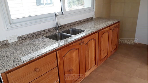 Casa En Venta Ubicado En Lago Moreno, Bariloche