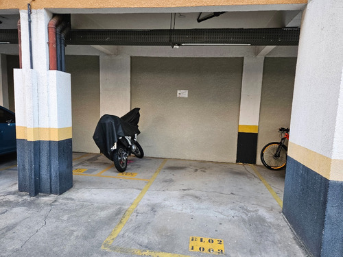 Apartamento Ótima Localização.