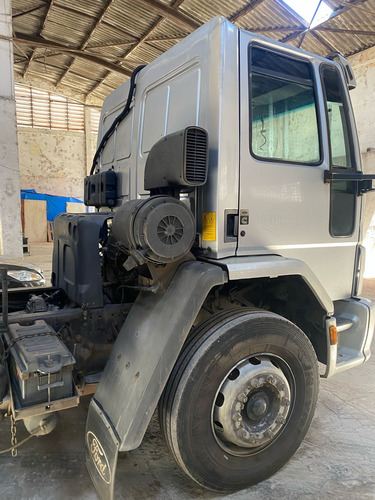 Tanque De Inox 3 Bocas De 5000 Com Bomba Cardã E Bottons