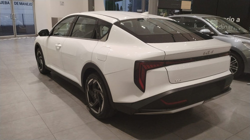 Kia K4 2.0 Ex Ivt