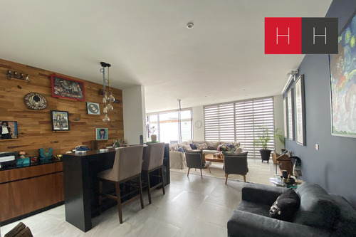 Casa En Venta En Lomas De Angelopolis Iii