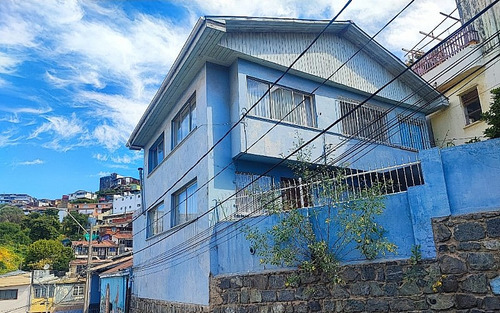 Hermoso Casa Porteña A Pasos De Hospital Van Buren