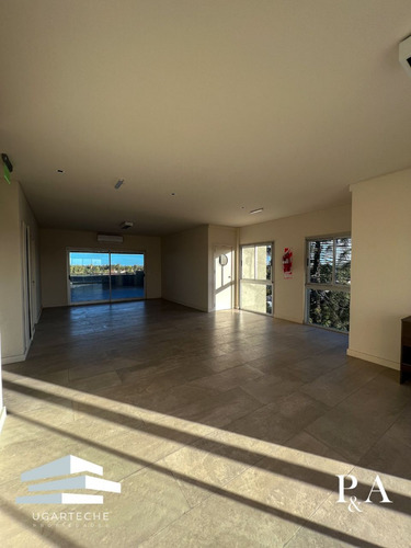 Departamento Con Jardín, Monte Grande - Venta