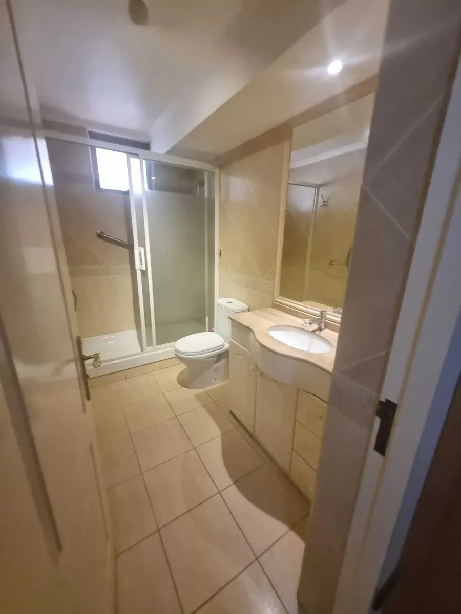 Imagen 5 de 22 de Hermoso Departamento Uno Por Piso (173144)