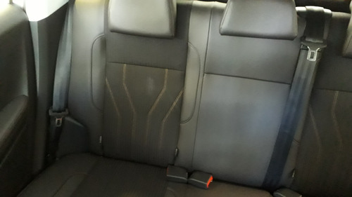 Imagen 10 de 15 de Peugeot 2008 Sport Thp Tiptronic 0km Am22 Blanco