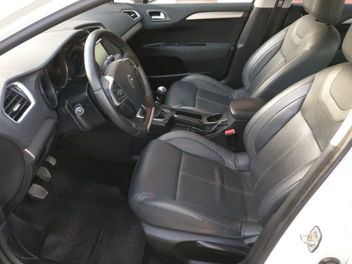 Imagen 9 de 16 de Citroen C4 Lounge Feel Pack 1.6 Hdi