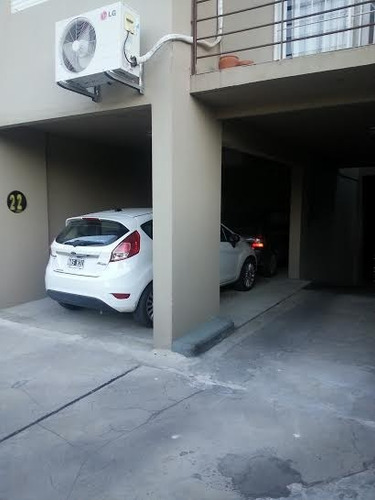 Venta De Cochera Doble, Edificio Isa, Muñiz