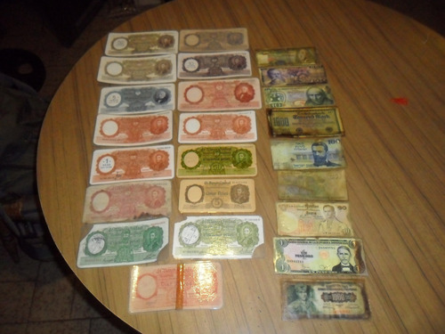 Lote De 24 Antiguos Billetes Originales Plastificados Mira