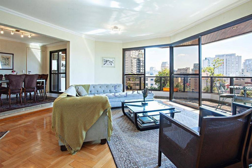 Apartamento 4 Suítes, 4 Vagas - Moema - Ap10456