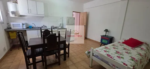Departamento Monoambiente En Alquiler Anual, Pinamar Centro.