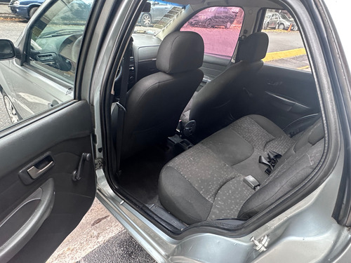 Fiat Palio 1.4 Elx Active