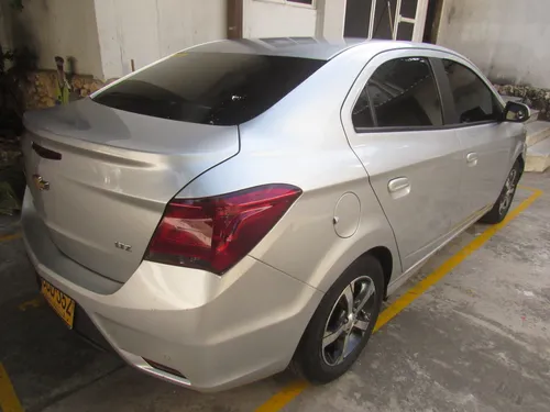 Chevrolet Onix 1.4 Ltz 4 p