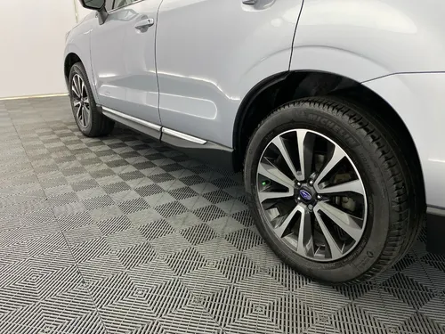 Subaru Forester 2.0 Xt