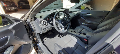 Mercedes Benz Cla 200 Urban - Con Cámara Marcha Atrás