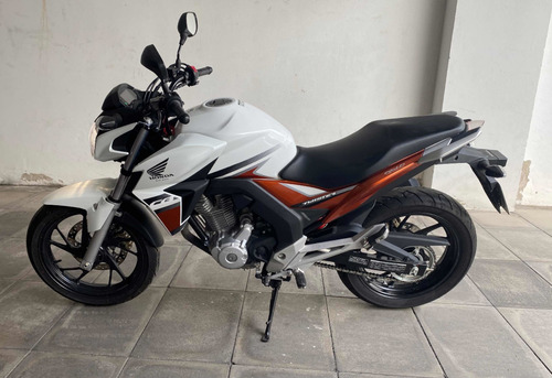 Honda Cb Twister 250 Con 620 Km Unico Dueño