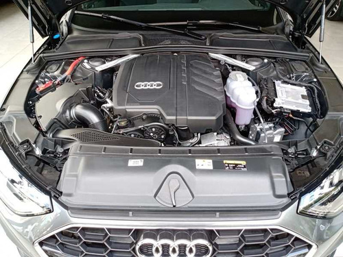 Audi A4 2.0 TFSI MHEV S LINE S TRONIC