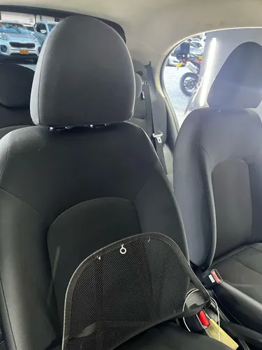 Nissan March 1.6 Sense At