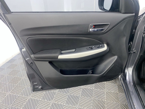 Imagen 15 de 25 de Suzuki Swift 1.2 Hibrido
