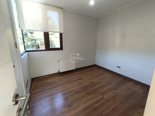 Espectacular Casa En Venta De 3 Dorm. En Chicureo
