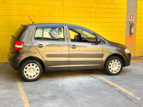 Volkswagen Fox 1.6 Completo Unico Dono Metro Vila Prudente