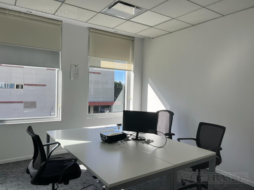Oficina En Polo Dot.-
