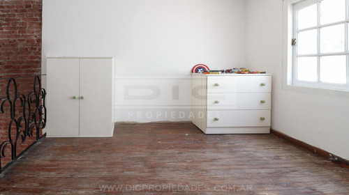 Inmejorable Inmueble Con Local Al Frente - San Isidro